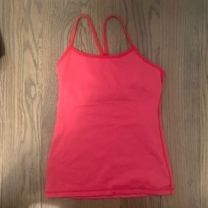 Lulu lemon workout top, size 4 color pink